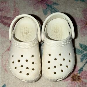 CROCS Toddler Kids White Classic Clog Sandals